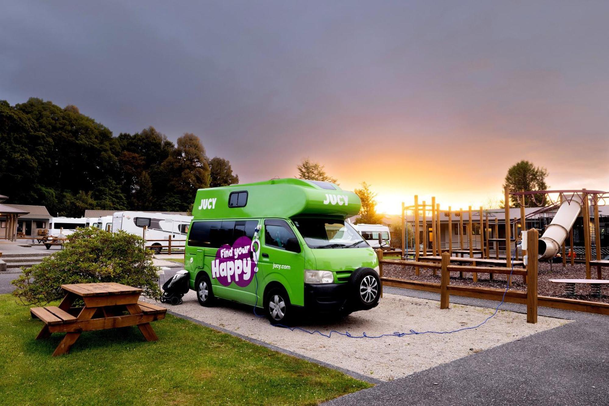 Fox Glacier Top 10 Holiday Park & Motels Buitenkant foto