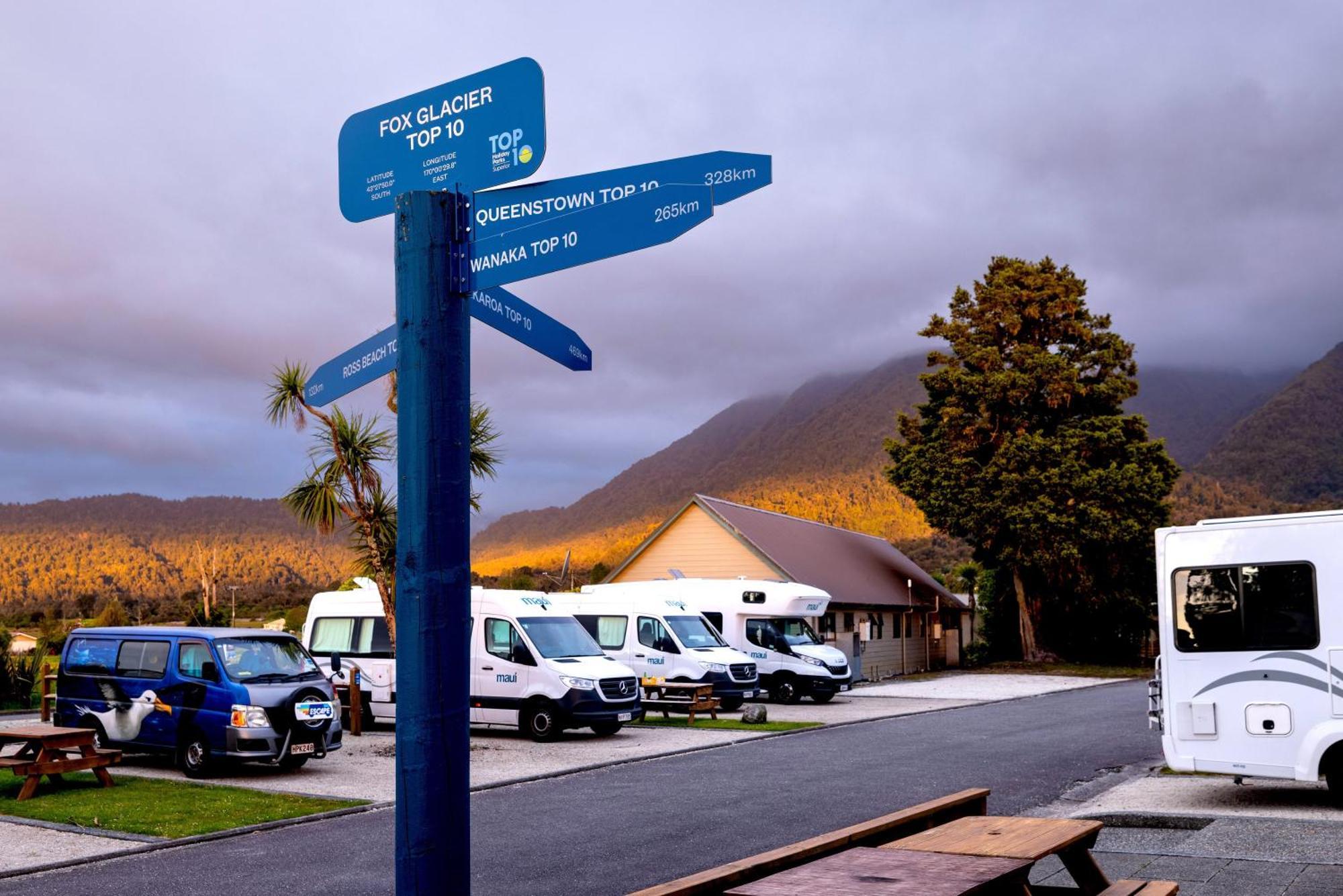 Fox Glacier Top 10 Holiday Park & Motels Buitenkant foto