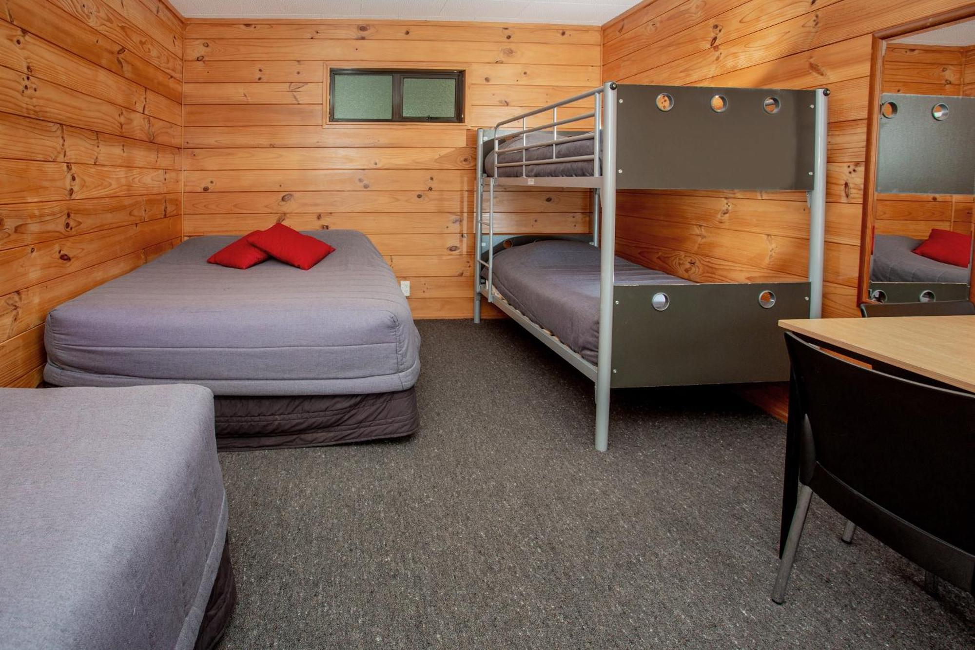 Fox Glacier Top 10 Holiday Park & Motels Buitenkant foto
