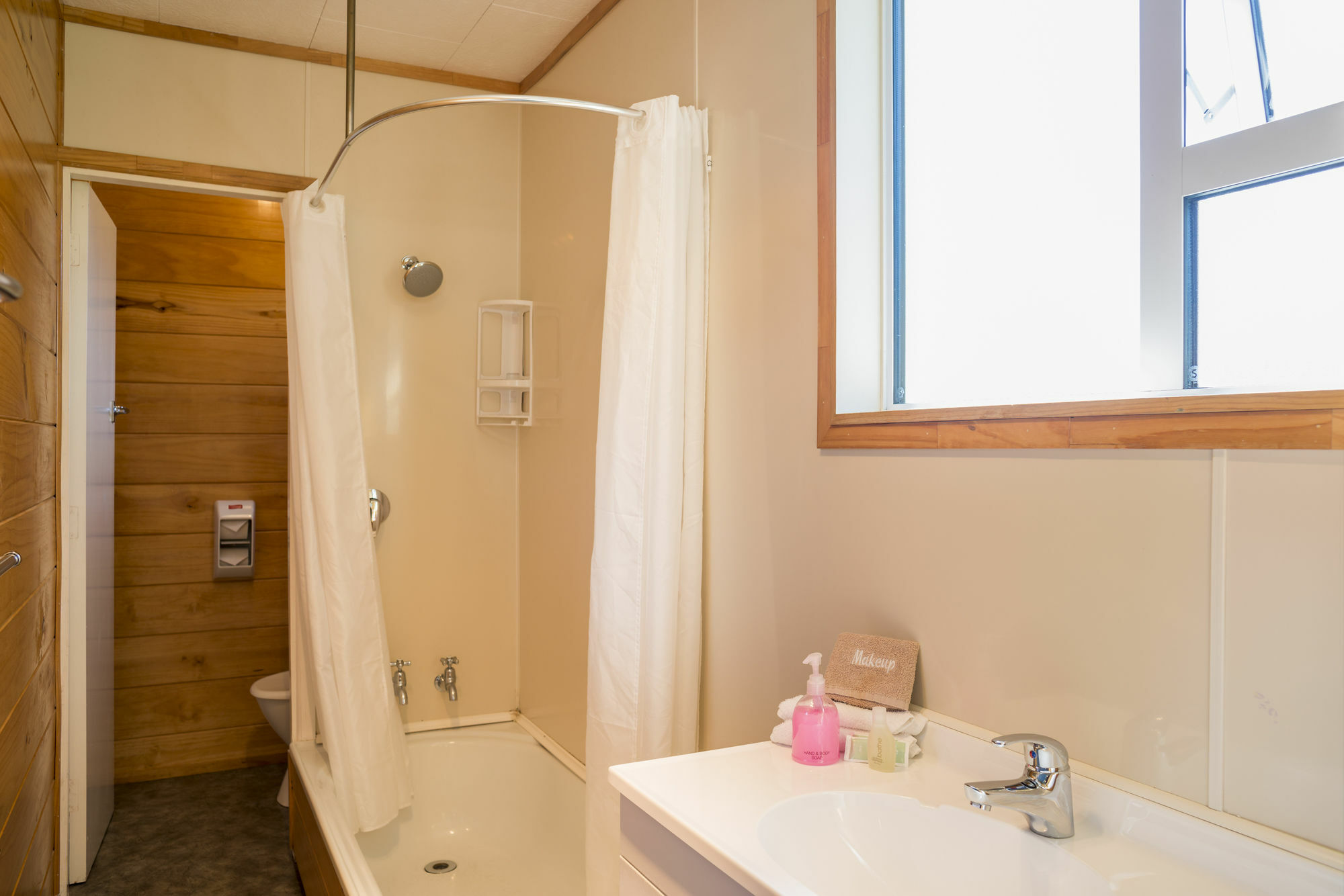 Fox Glacier Top 10 Holiday Park & Motels Buitenkant foto